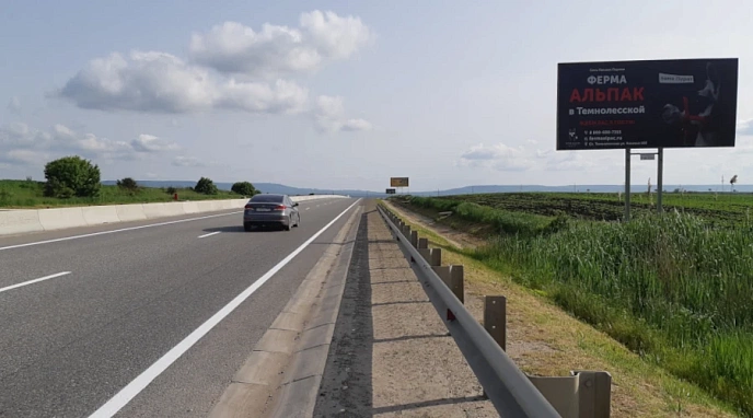 Рекламный щит (билборд) 3х6 с. Татарка 7 км + 630 м слева (код ТК_05)